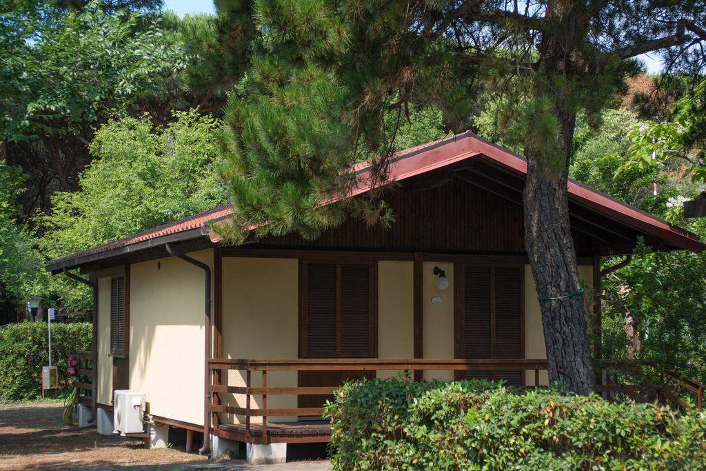 Village Camping Hawaii อัลบิเนีย ภายนอก รูปภาพ