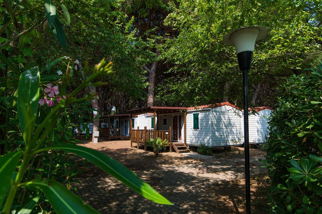 Village Camping Hawaii อัลบิเนีย ภายนอก รูปภาพ