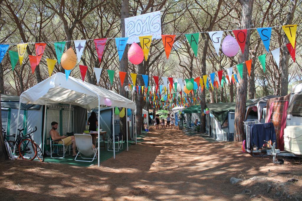 Village Camping Hawaii อัลบิเนีย ภายนอก รูปภาพ