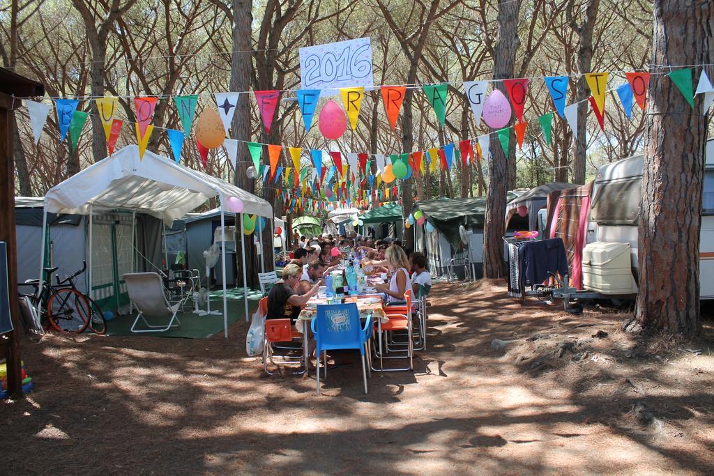 Village Camping Hawaii อัลบิเนีย ภายนอก รูปภาพ